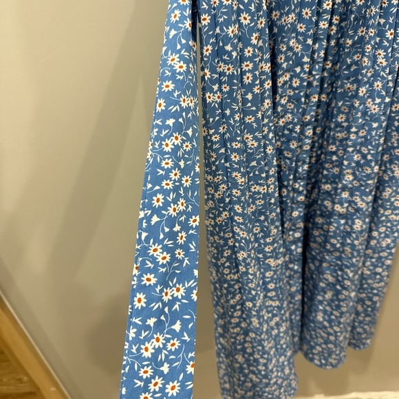 Blue daisy flower dress - Picture 2 of 2